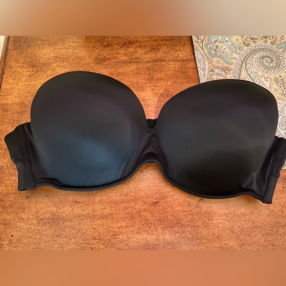 Cacique black strapless bra